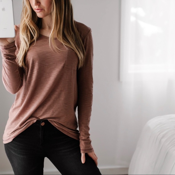 SoldOut11thStreet - Picture 3 of 5